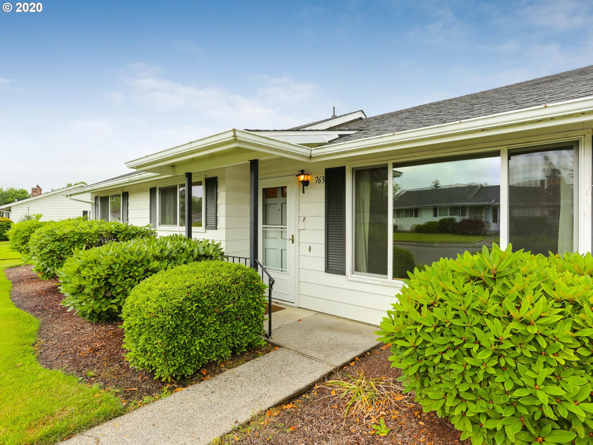 Photo #5: 20684340 Listing 