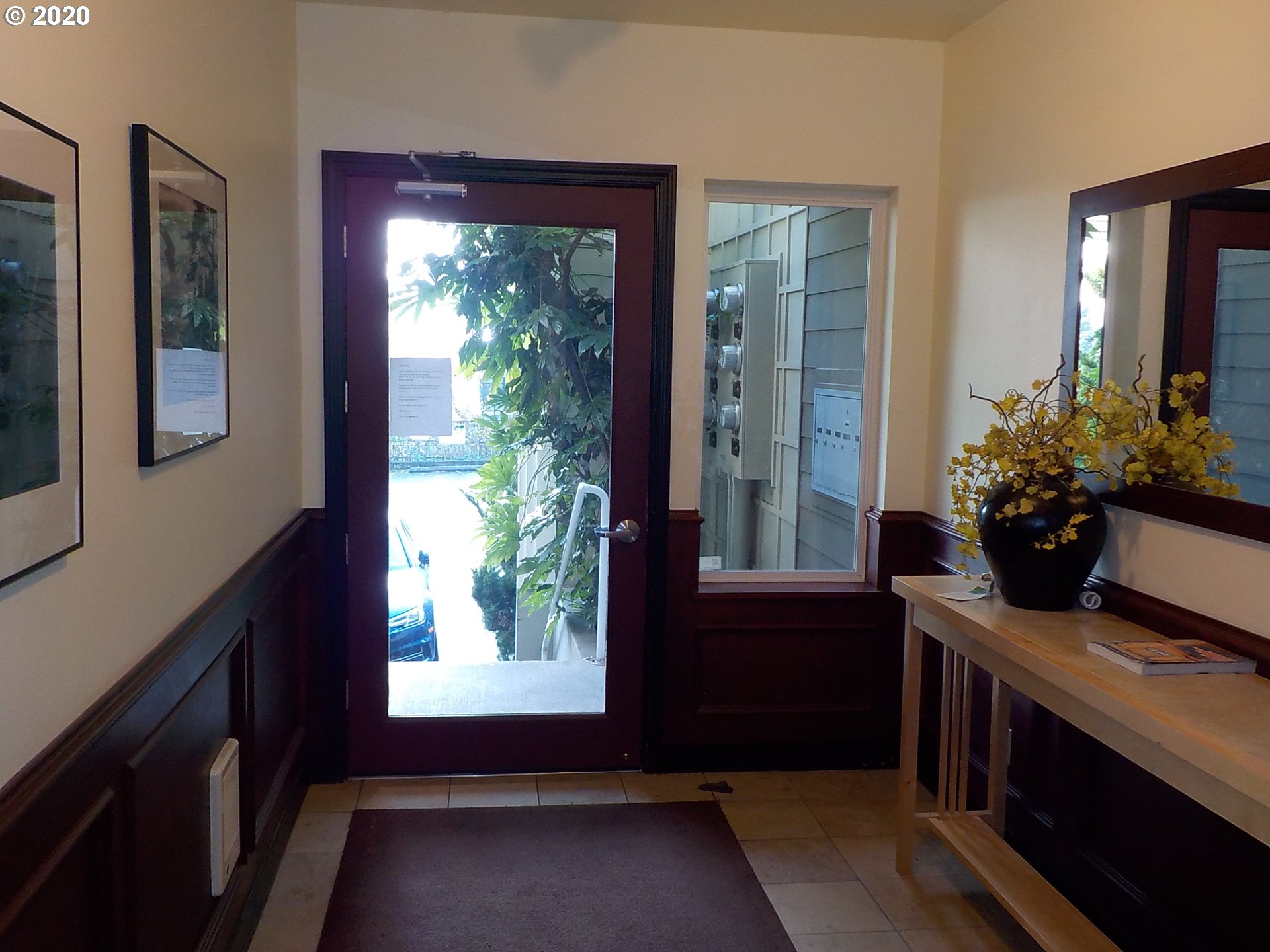 Photo #5: 20698783 Listing 