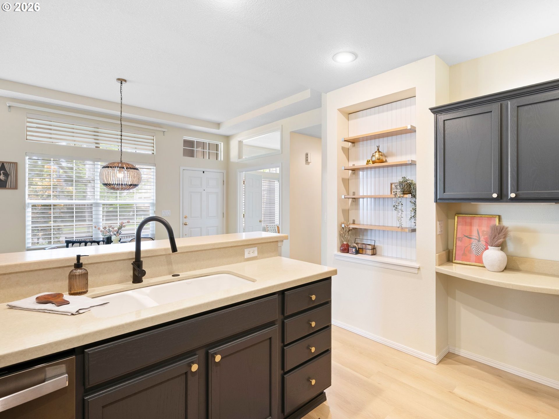 Photo #11: 207054666 Listing: Photo #11