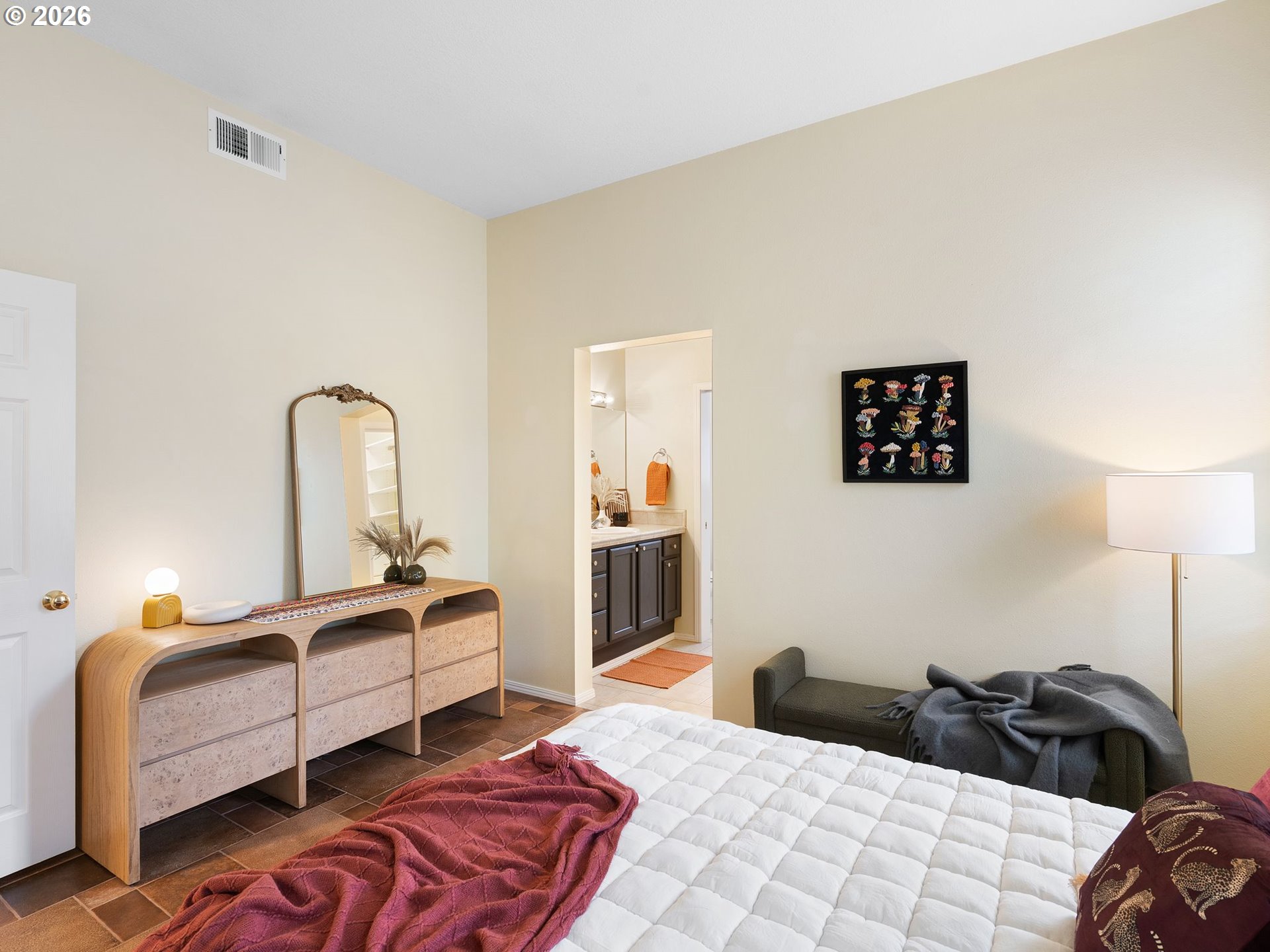 Photo #17: 207054666 Listing: Photo #17