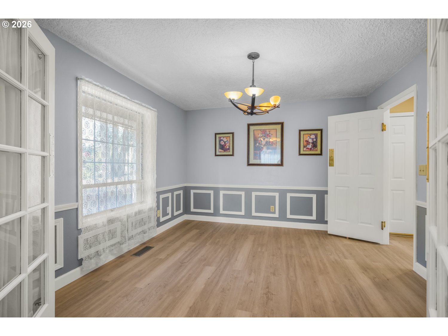 Property photo 13 of 44