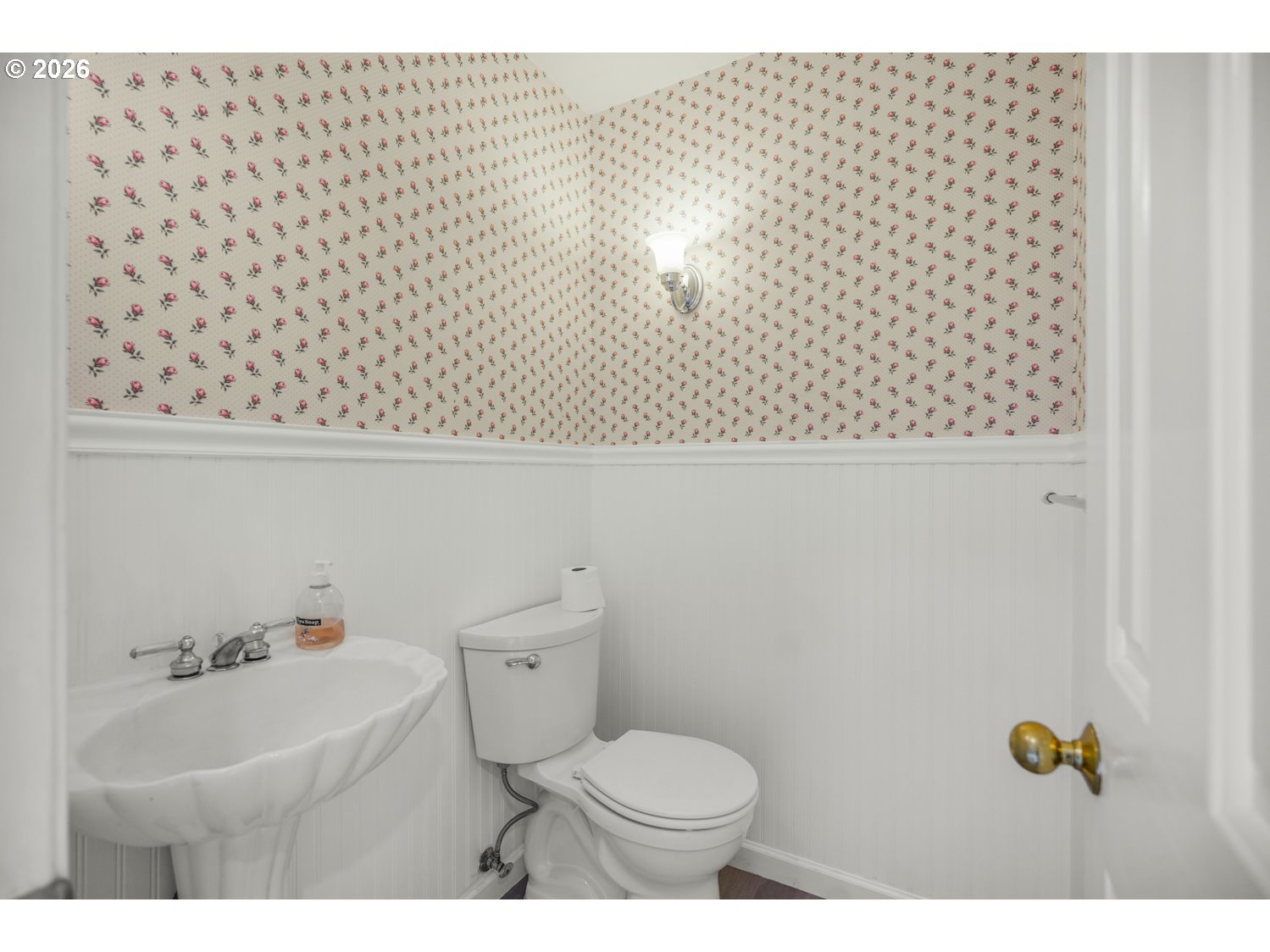 Property photo 18 of 44