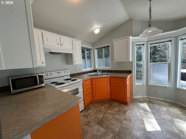 89510 HIGHWAY 101 UNIT 16, Florence, OR, 97439