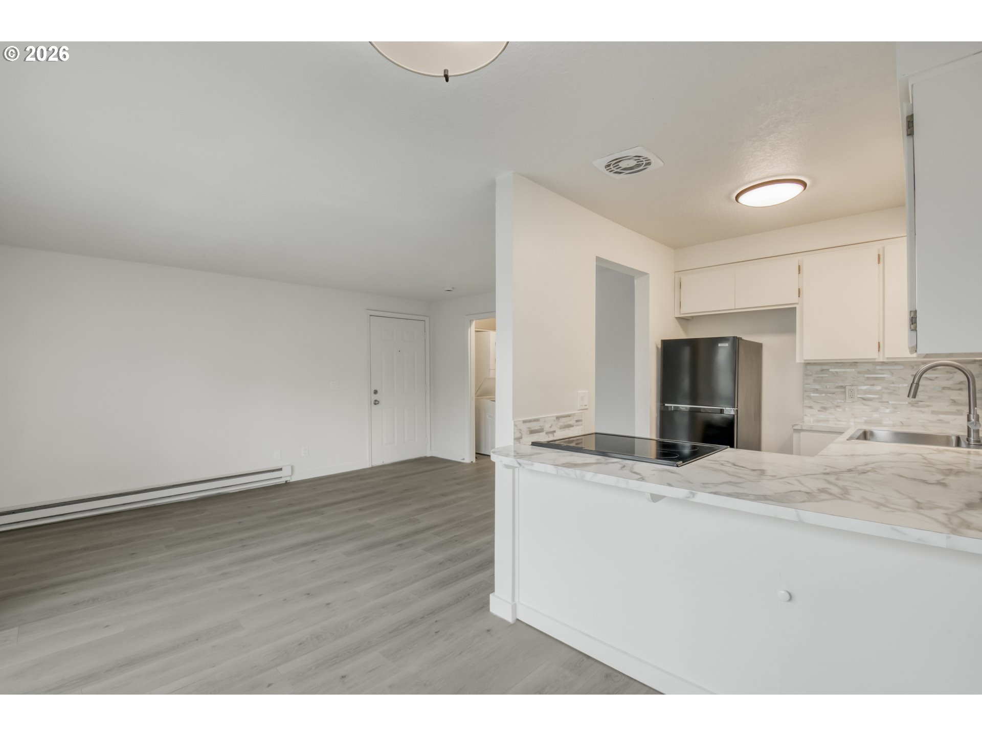 Photo #5: 209112595 Listing: Photo #5