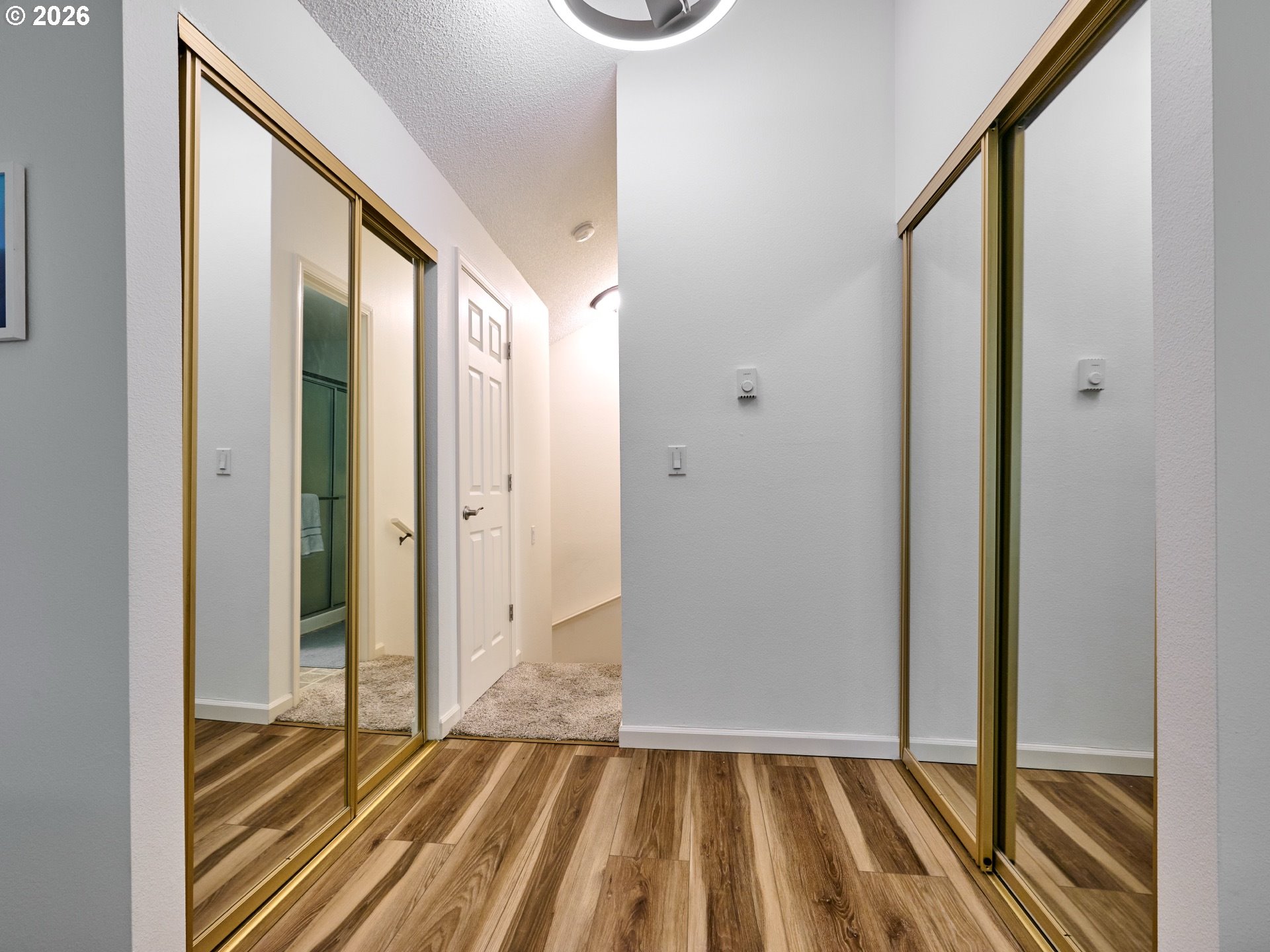 Photo #8: 209373247 Listing: Photo #8