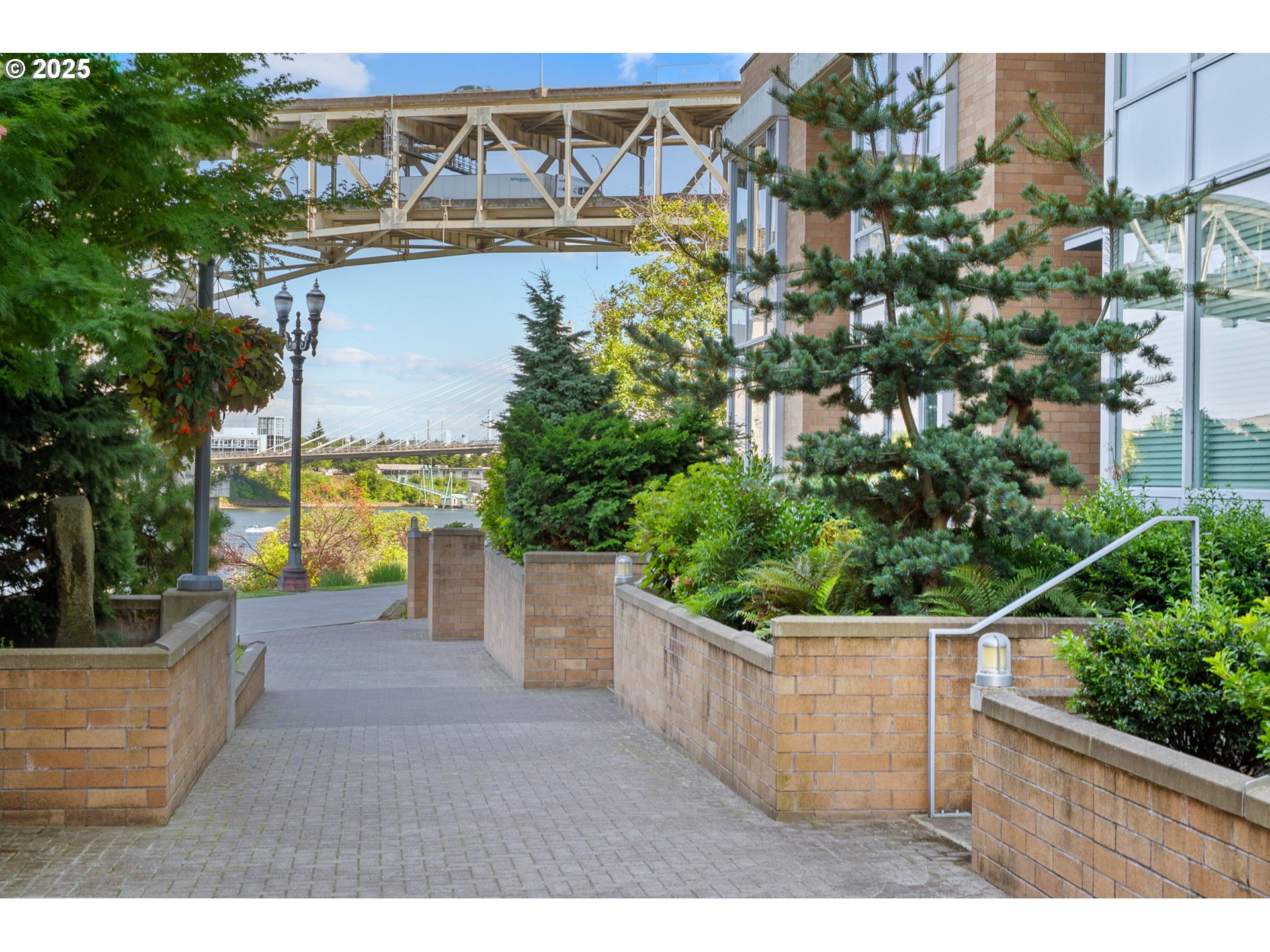 Photo #36: 209948672 Listing: Photo #36