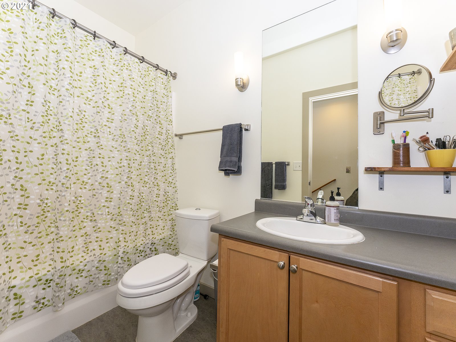 Photo #6: 21003641 Listing 