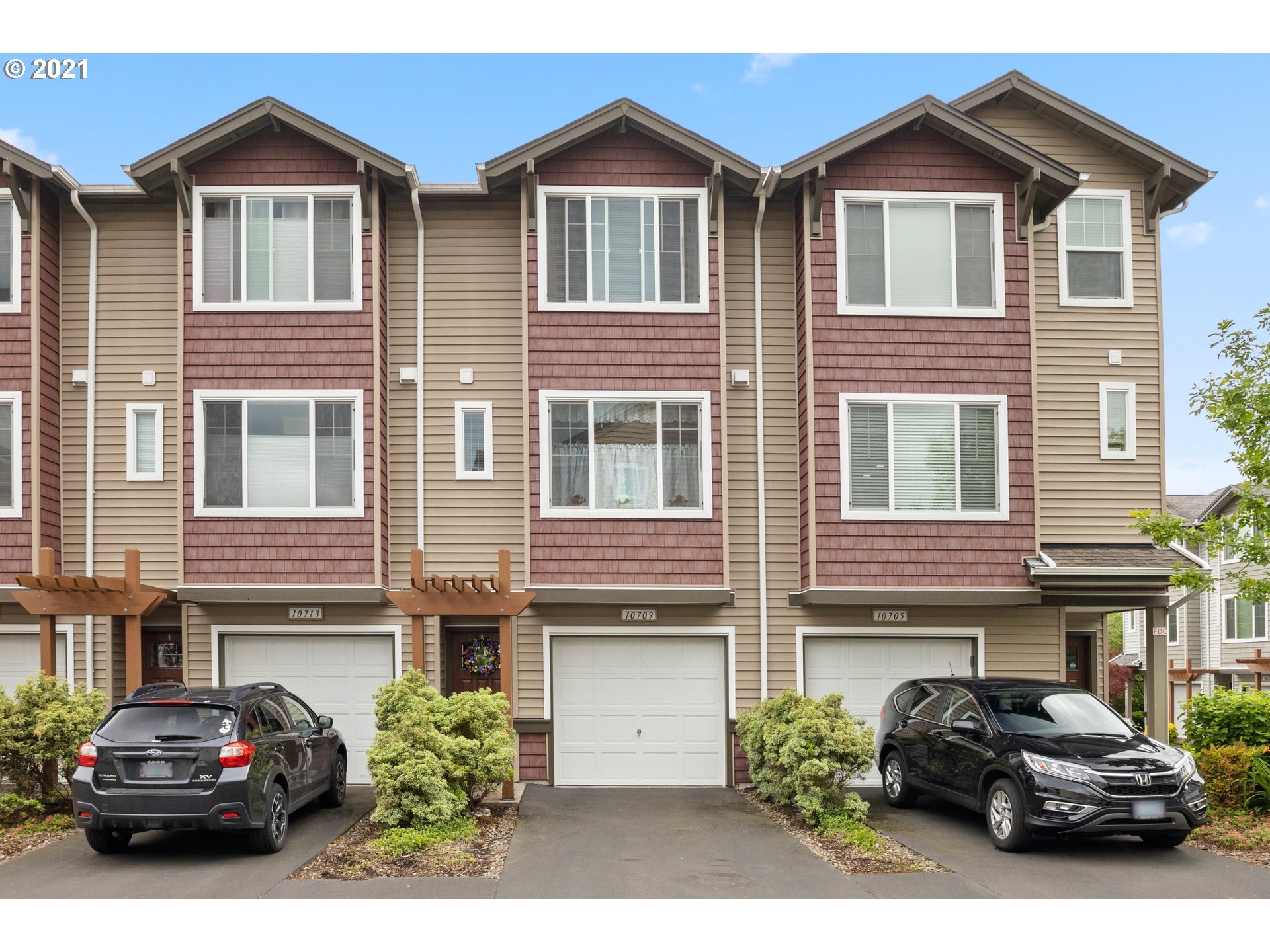 Photo #5: 21006368 Listing 
