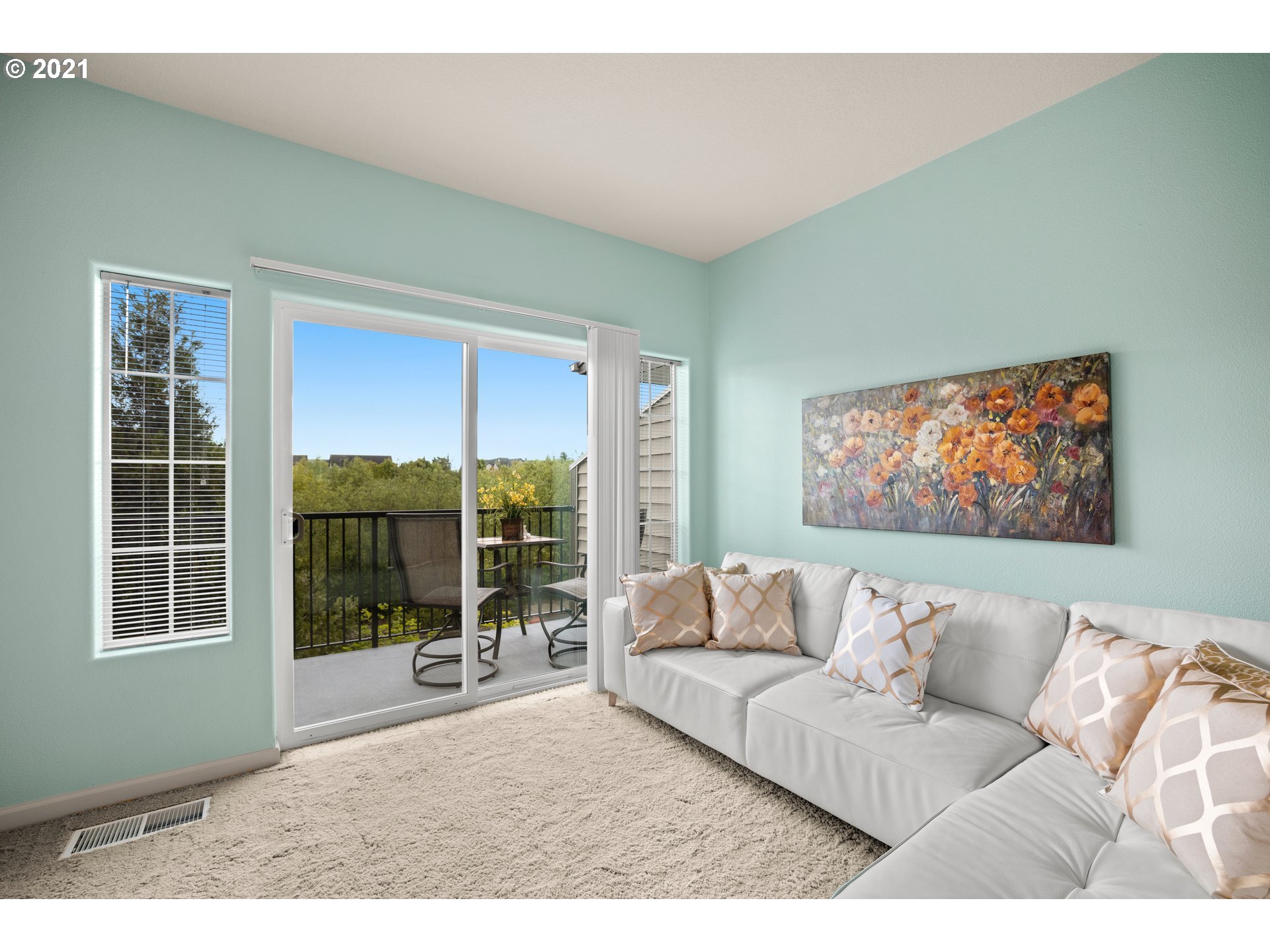 Photo #6: 21006368 Listing 