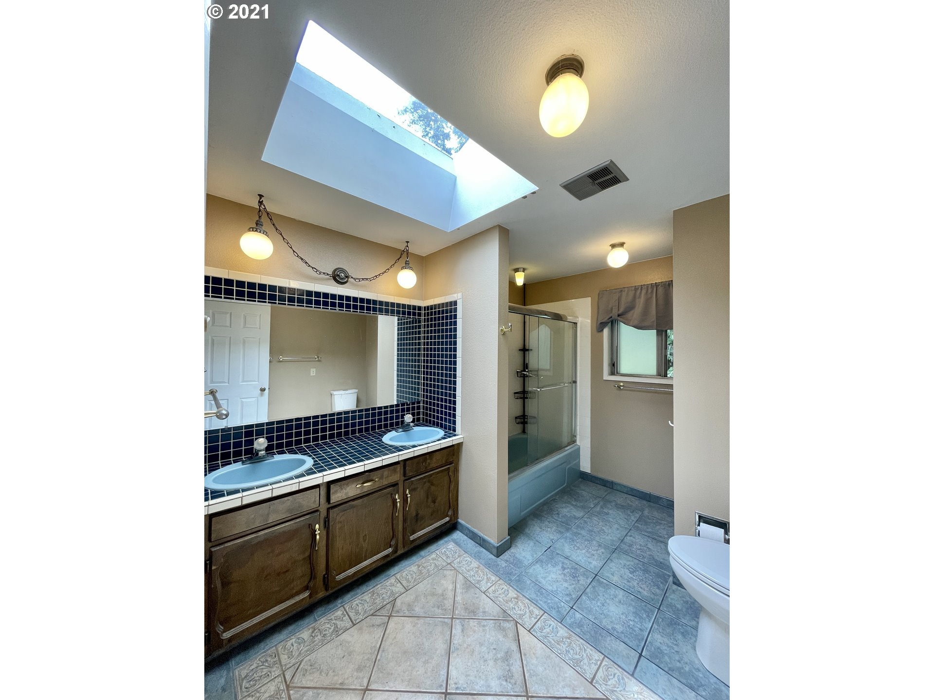 Bathroom-Skylight