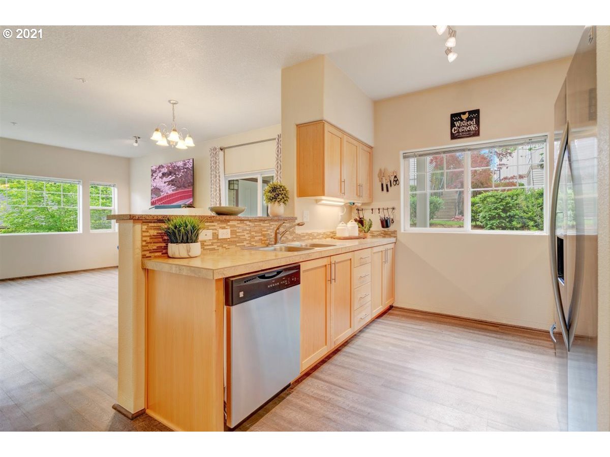 Photo #6: 21013485 Listing 