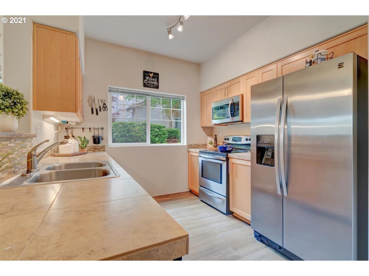 Photo #5: 21013485 Listing 