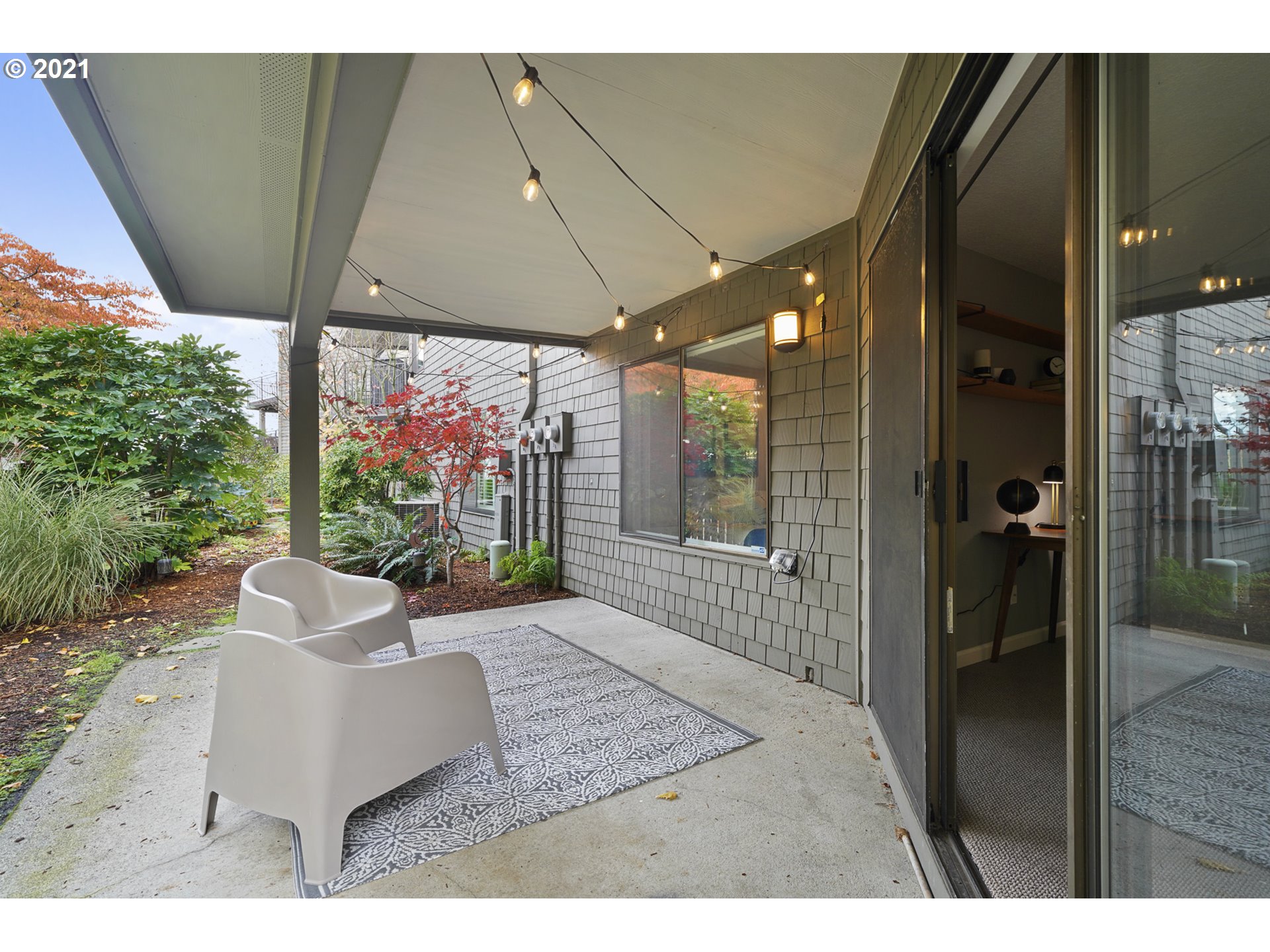 Photo #6: 21013701 Listing 
