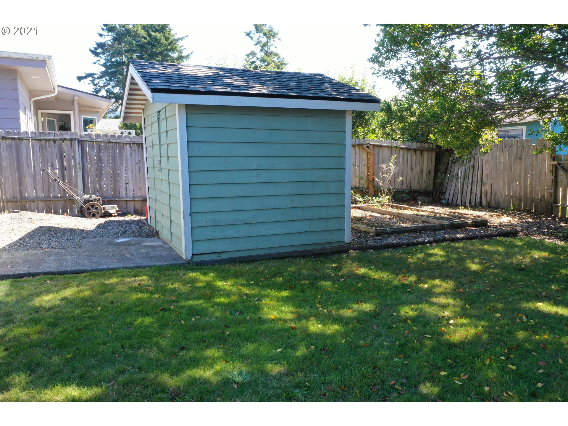 Shed
