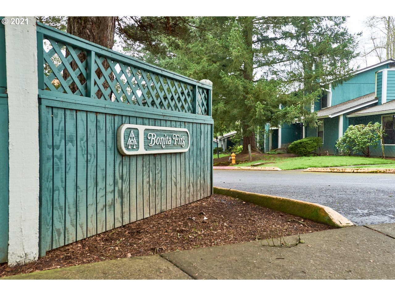 Photo #2: 21015428 Listing 