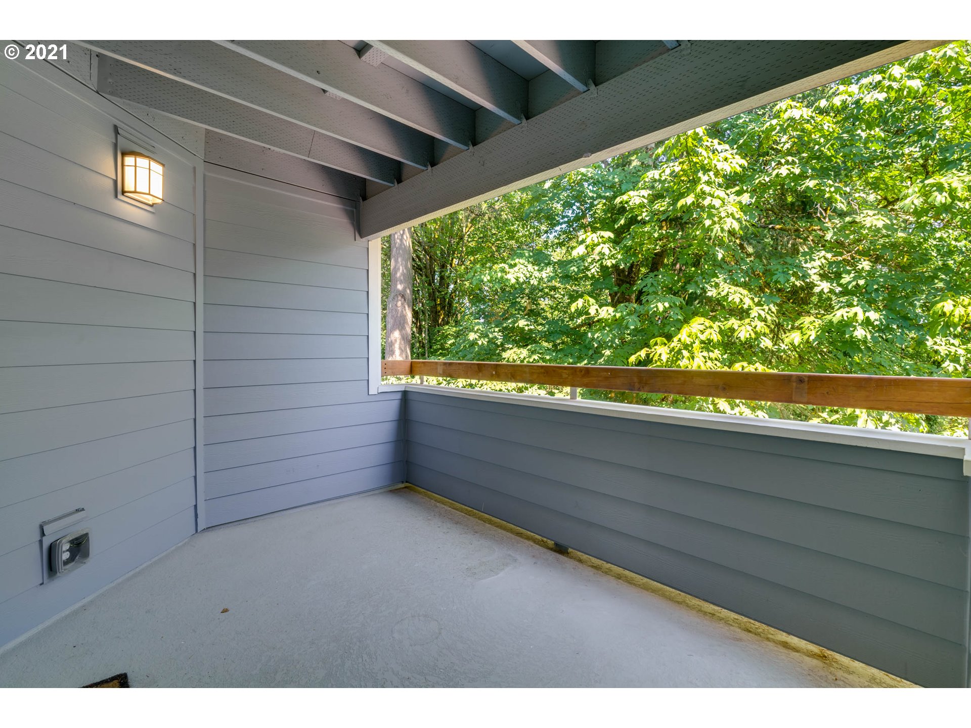 Balcony-North Facing