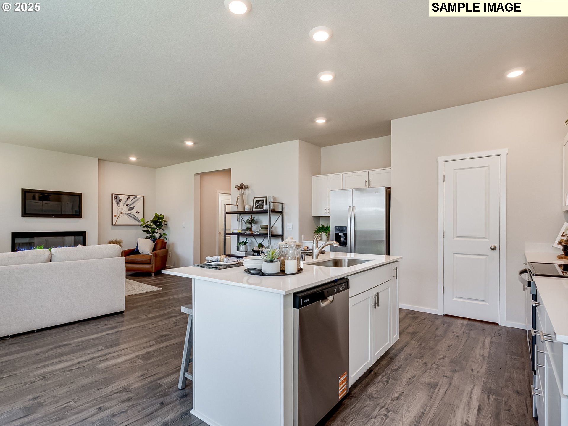 2708 NW 3RD AVE, Battle Ground, WA, 98604