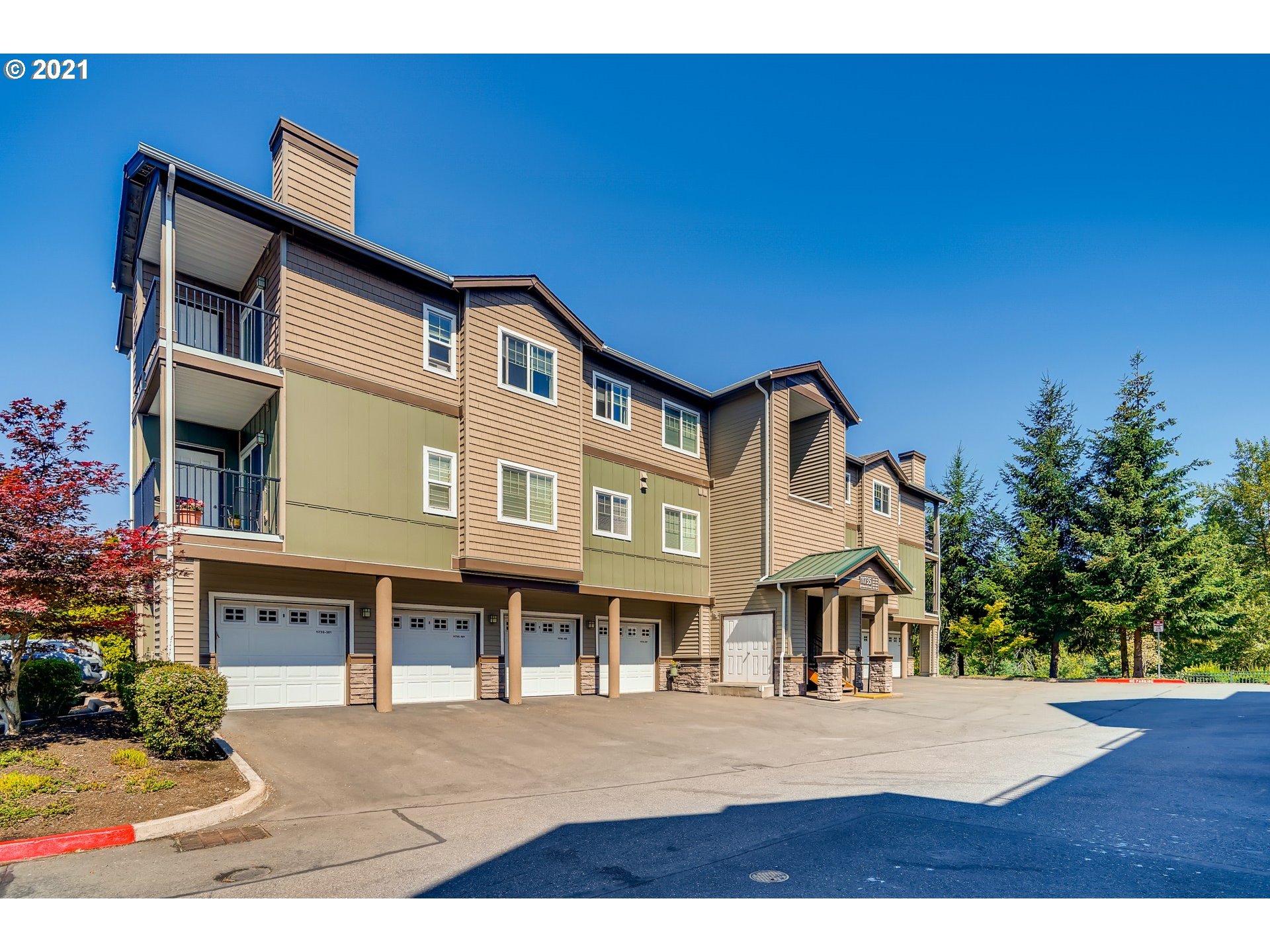 Photo #2: 21020899 Listing 