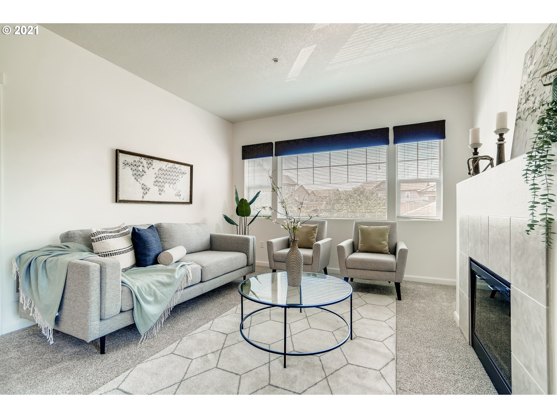 Photo #5: 21020899 Listing 