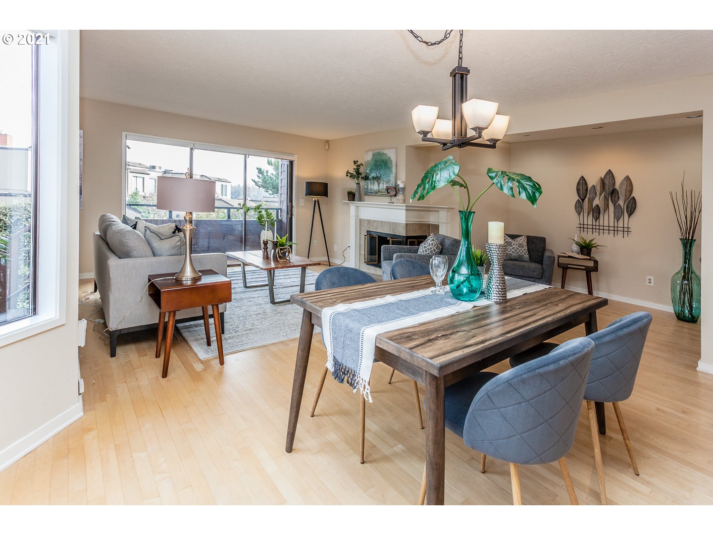 Photo #6: 21021088 Listing 