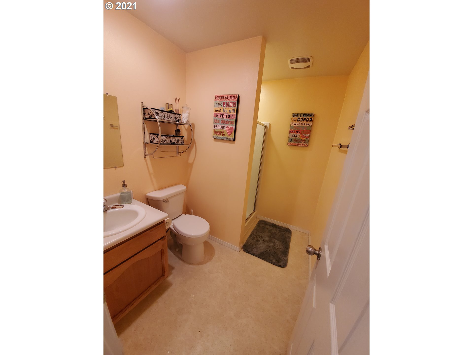 Bathroom-Lower