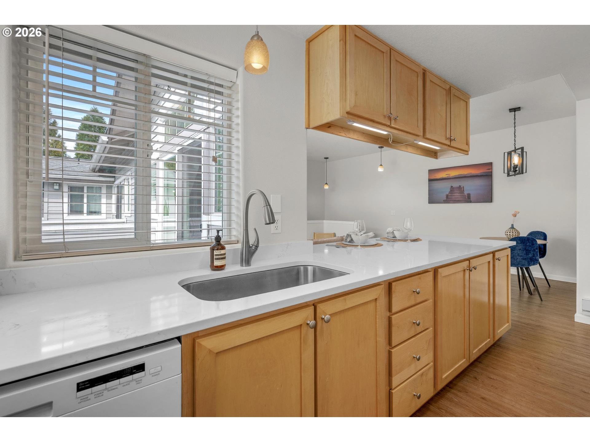 Photo #18: 210285532 Listing: Photo #18