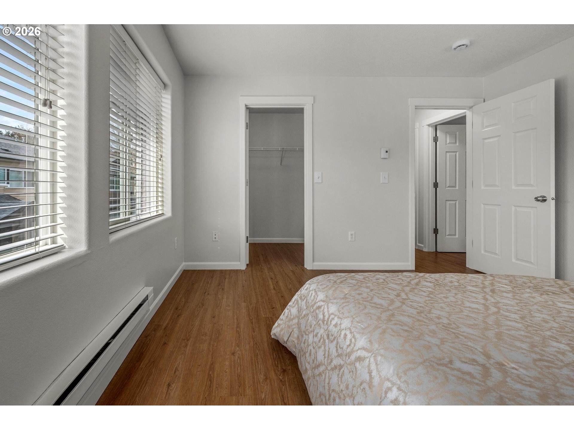 Photo #20: 210285532 Listing: Photo #20