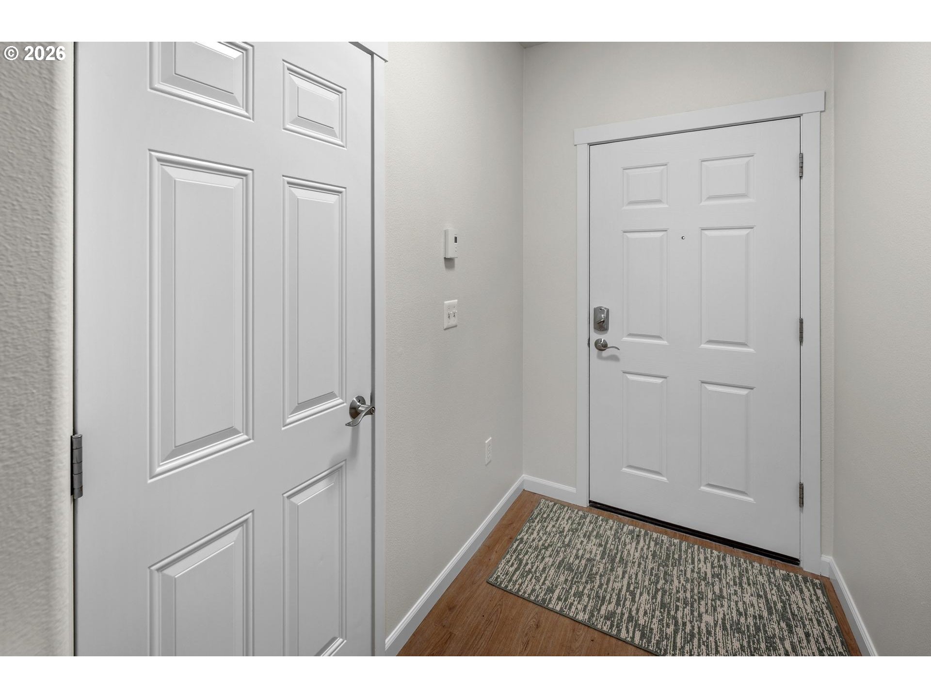 Photo #3: 210285532 Listing: Photo #3