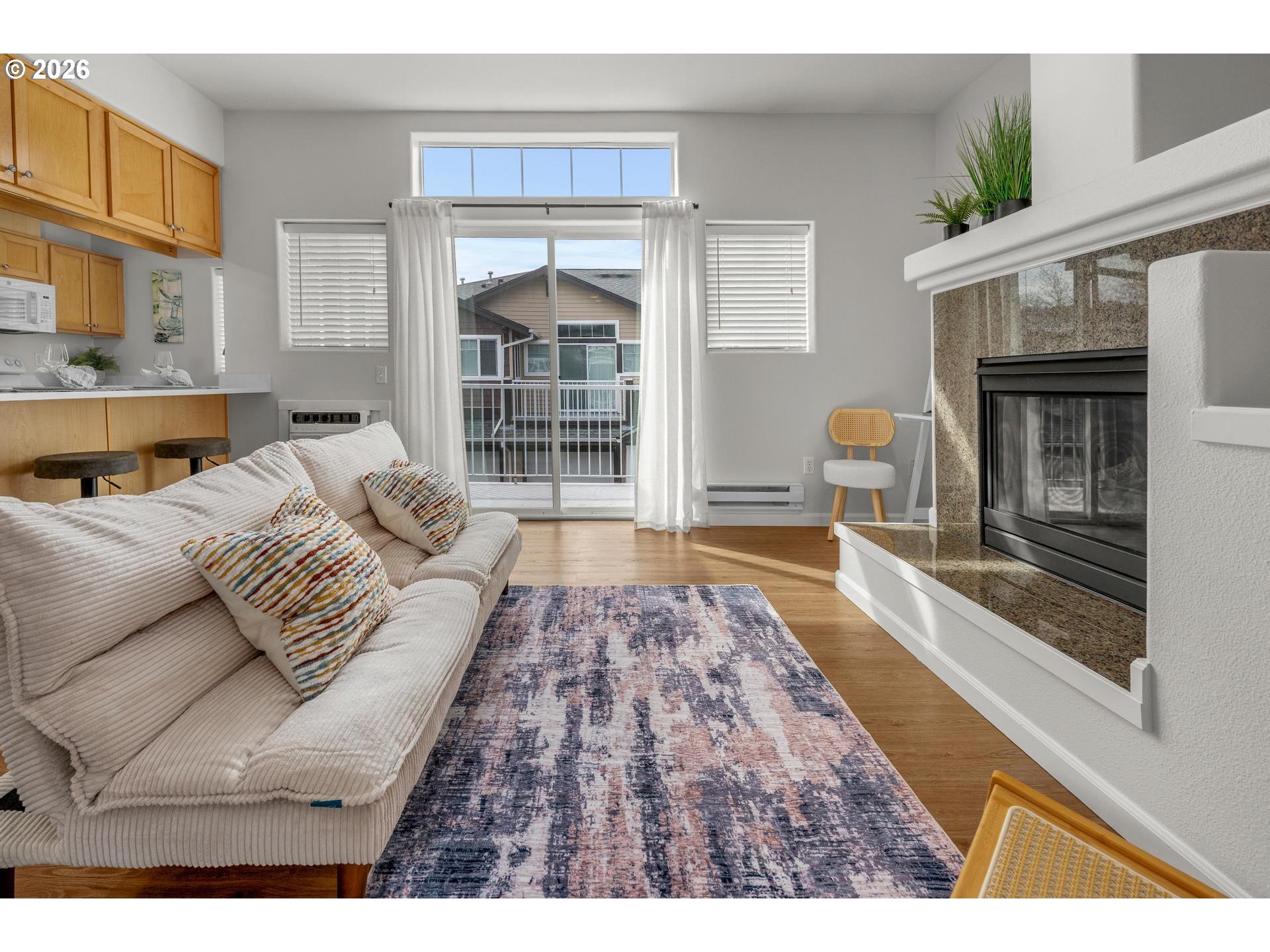 Photo #7: 210285532 Listing: Photo #7