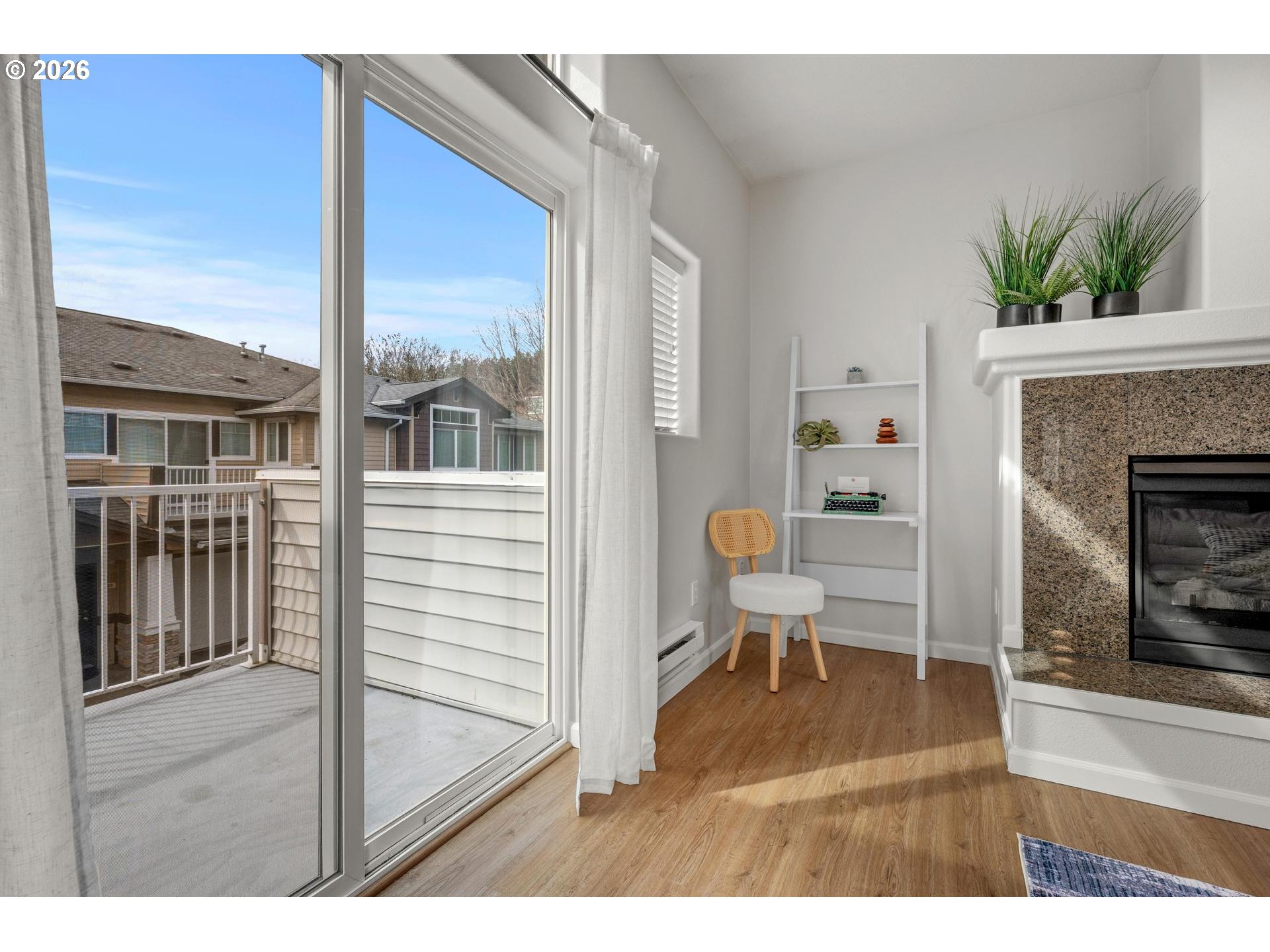 Photo #8: 210285532 Listing: Photo #8