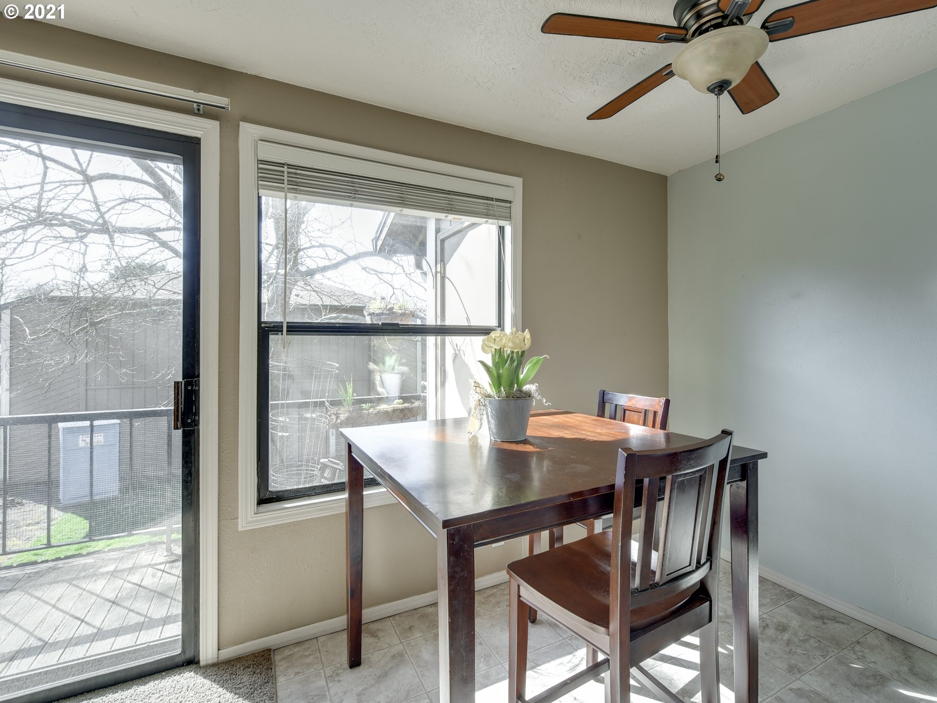 Photo #3: 21031824 Listing 