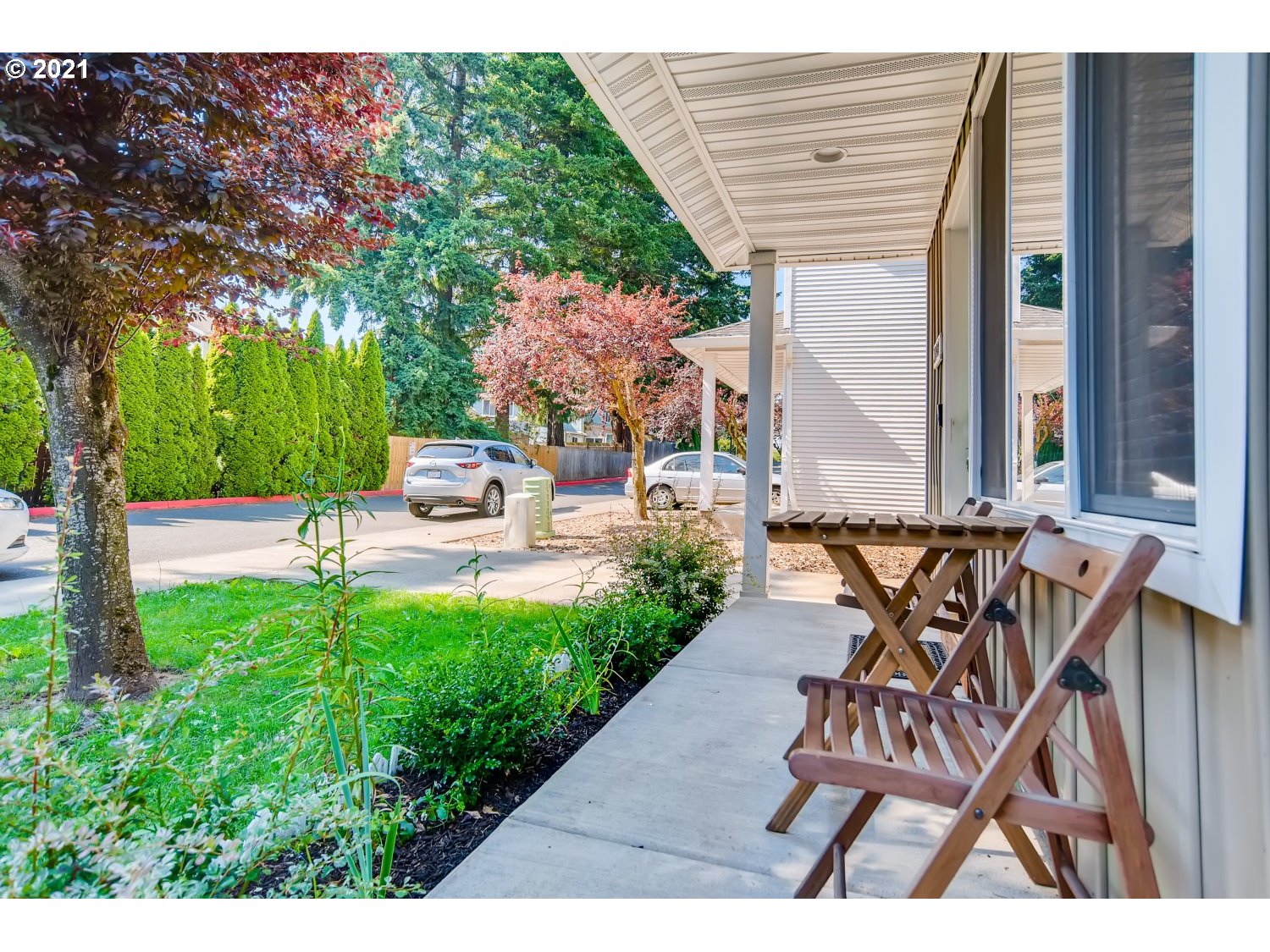 Photo #4: 21032006 Listing 
