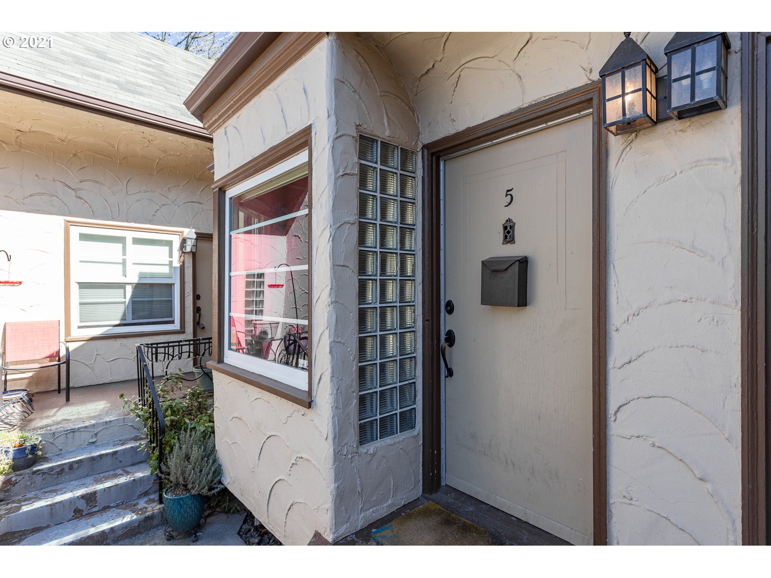 Photo #3: 21034629 Listing 