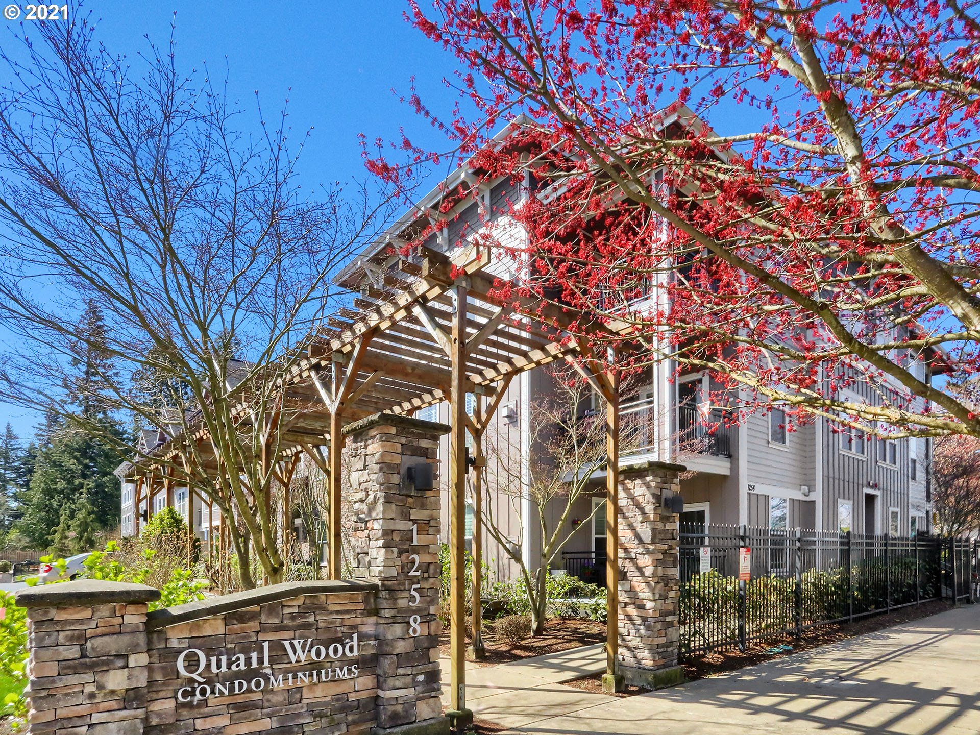 MLS: 21037939 Condo For Sale