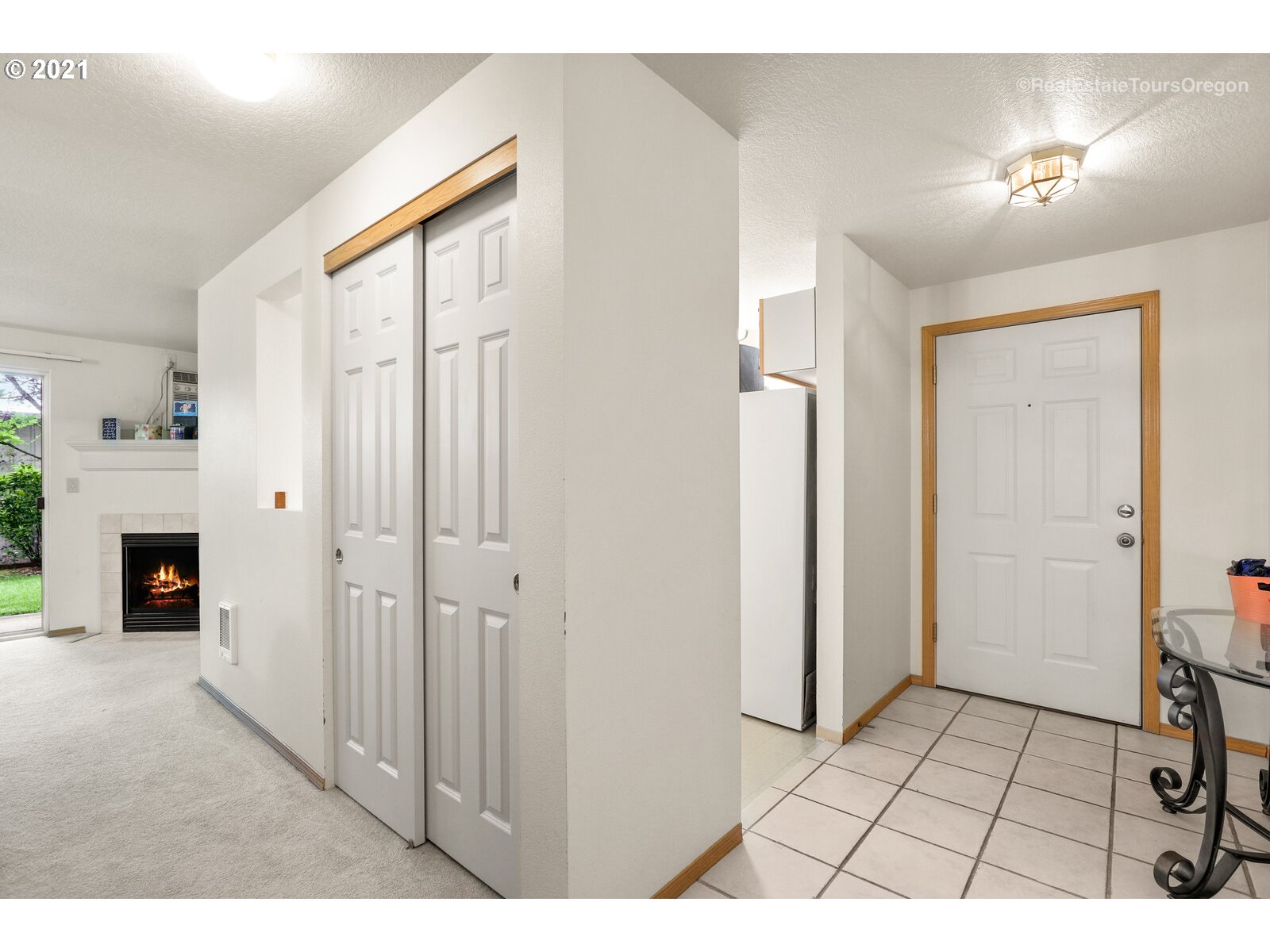Photo #4: 21040916 Listing 