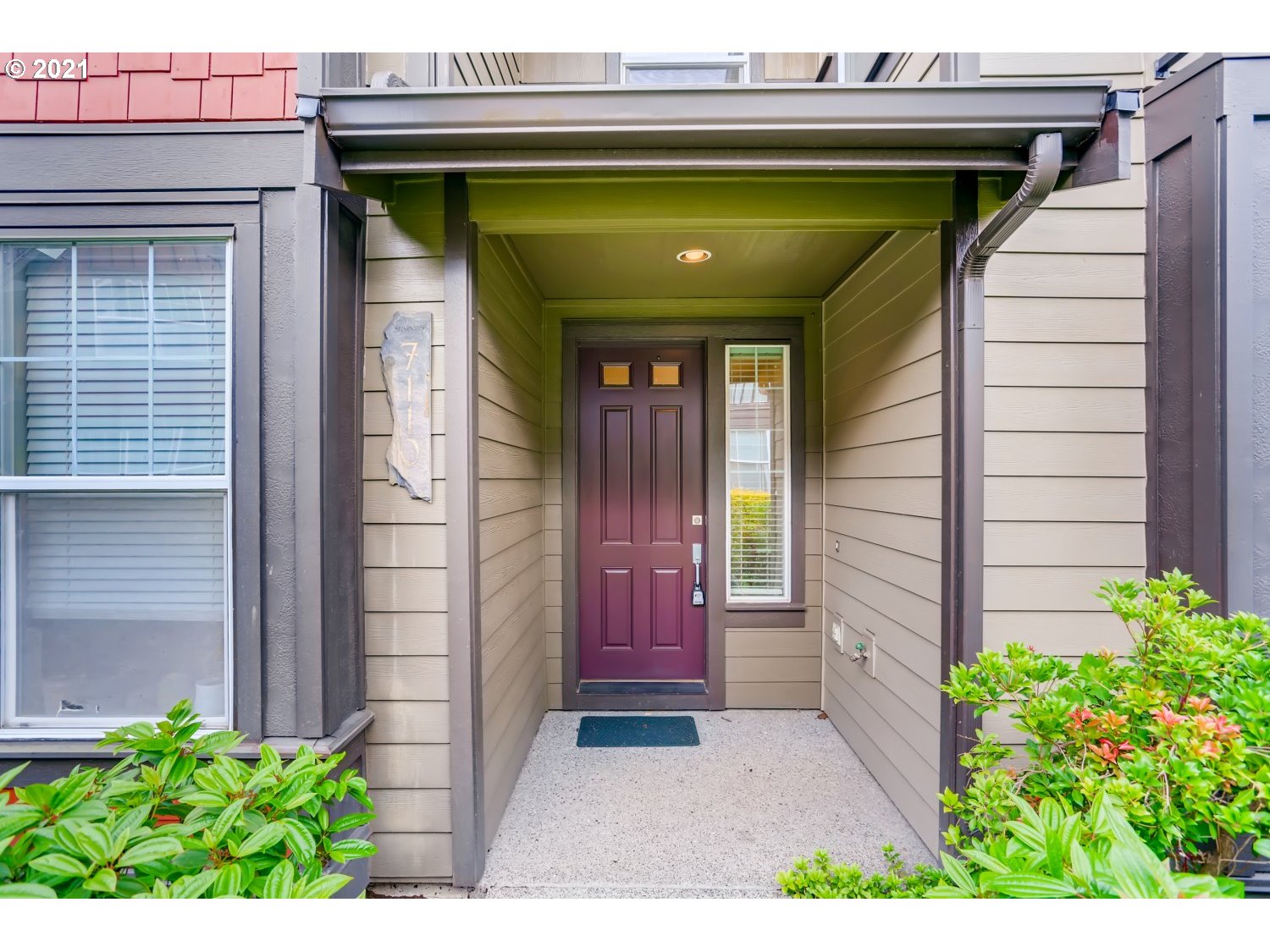 Photo #3: 21040954 Listing 