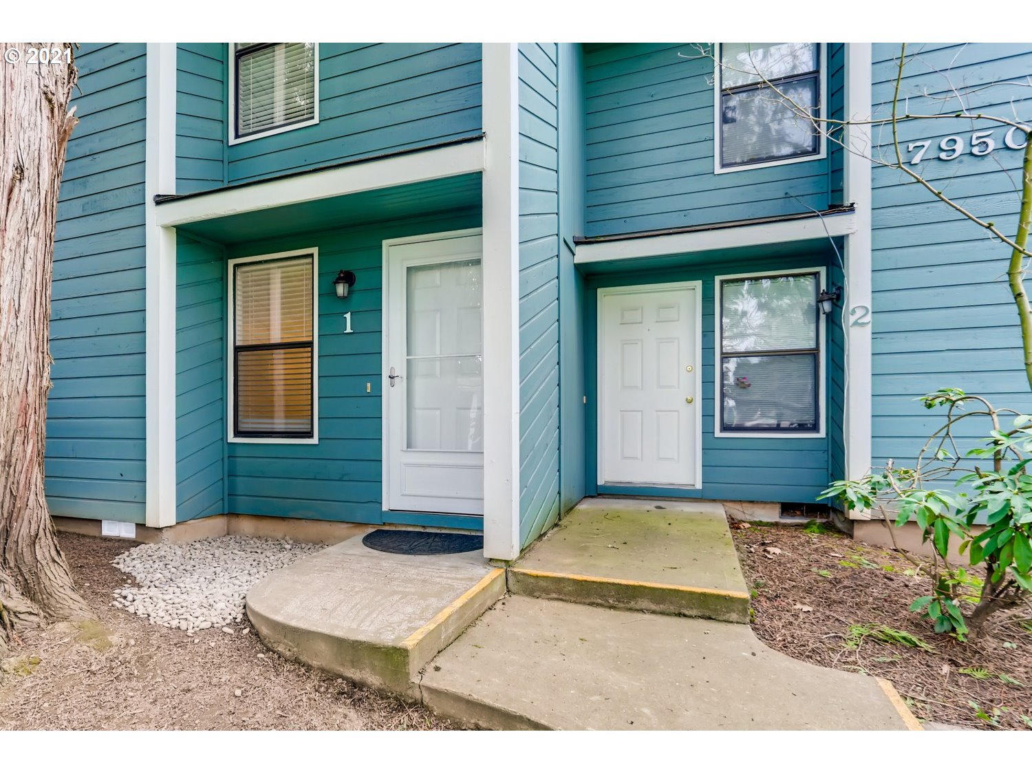 Photo #3: 21042649 Listing 