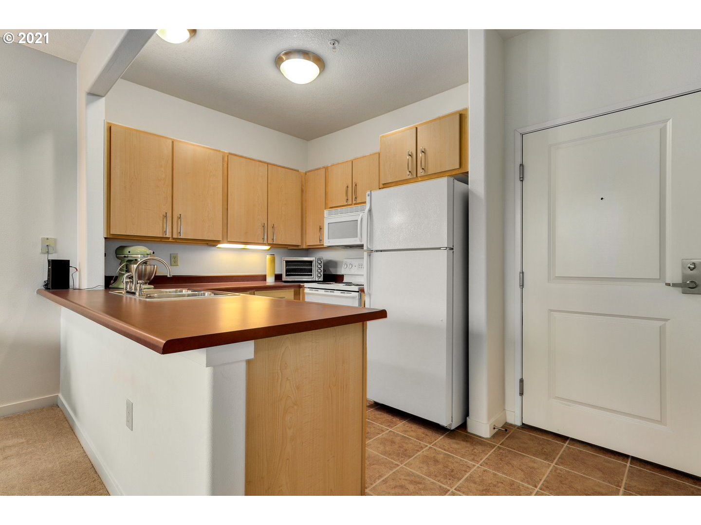 Photo #4: 21044156 Listing 