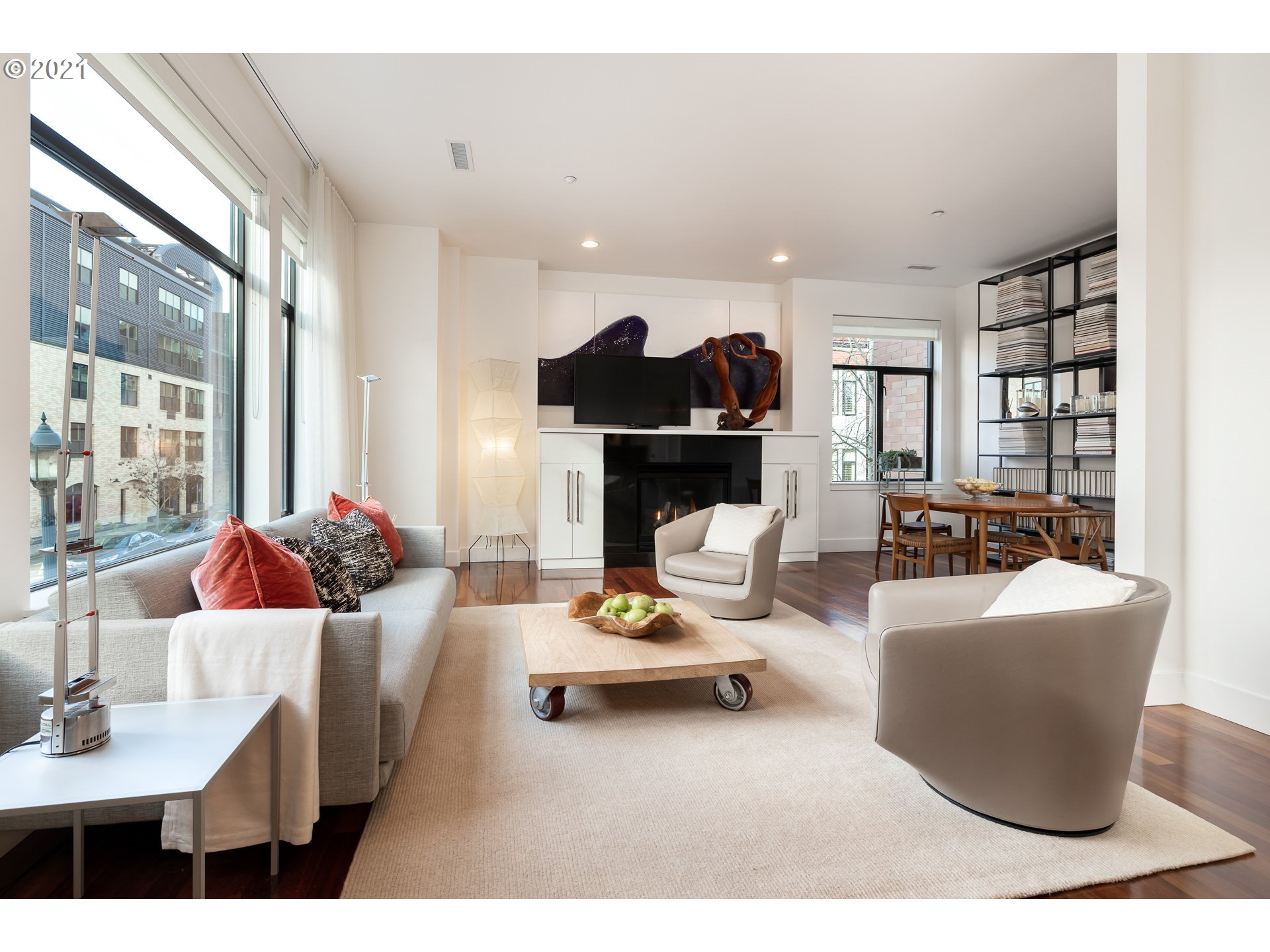 Photo #3: 21044697 Listing 
