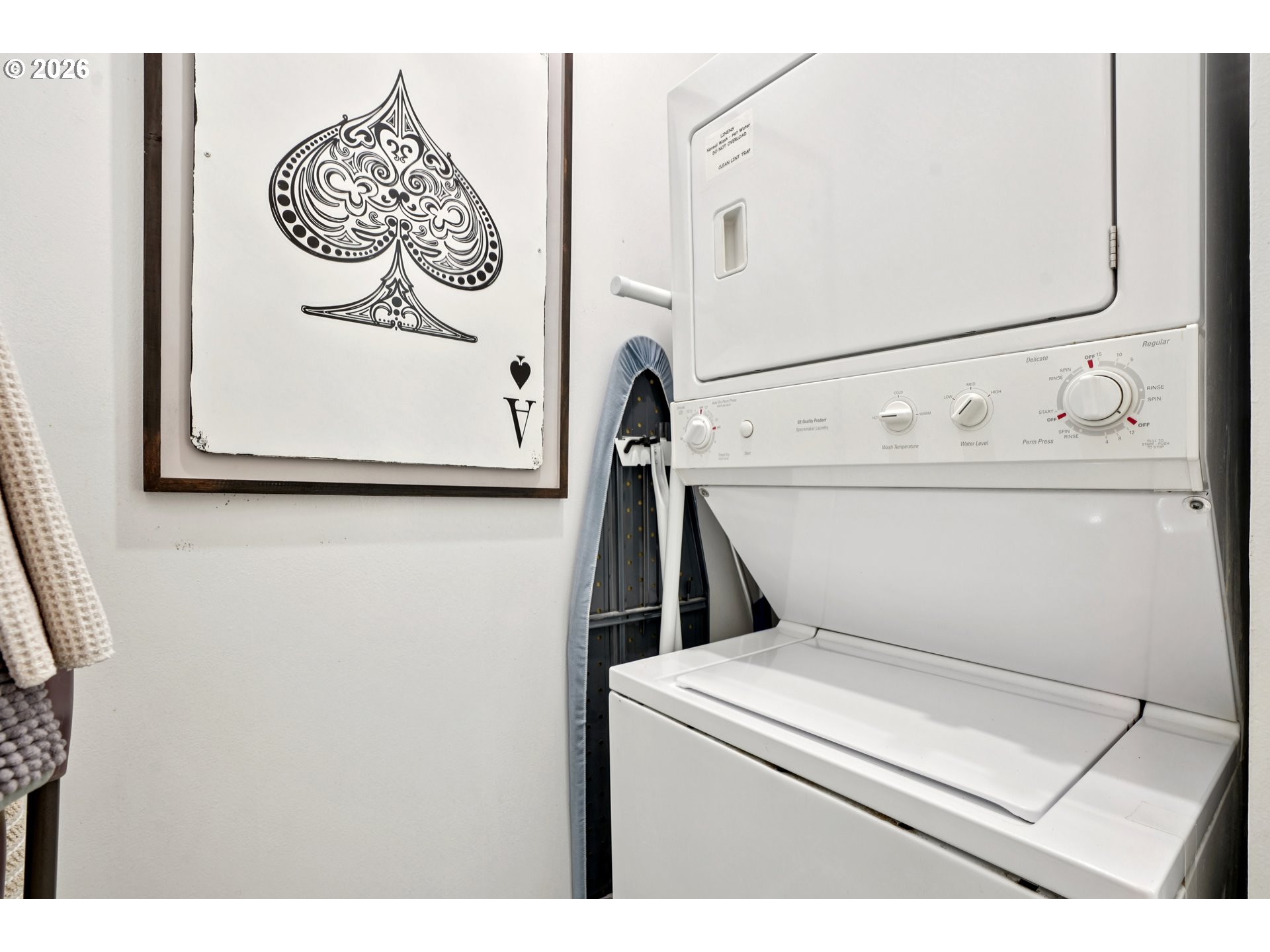 Photo #23: 210484605 Listing: Photo #23