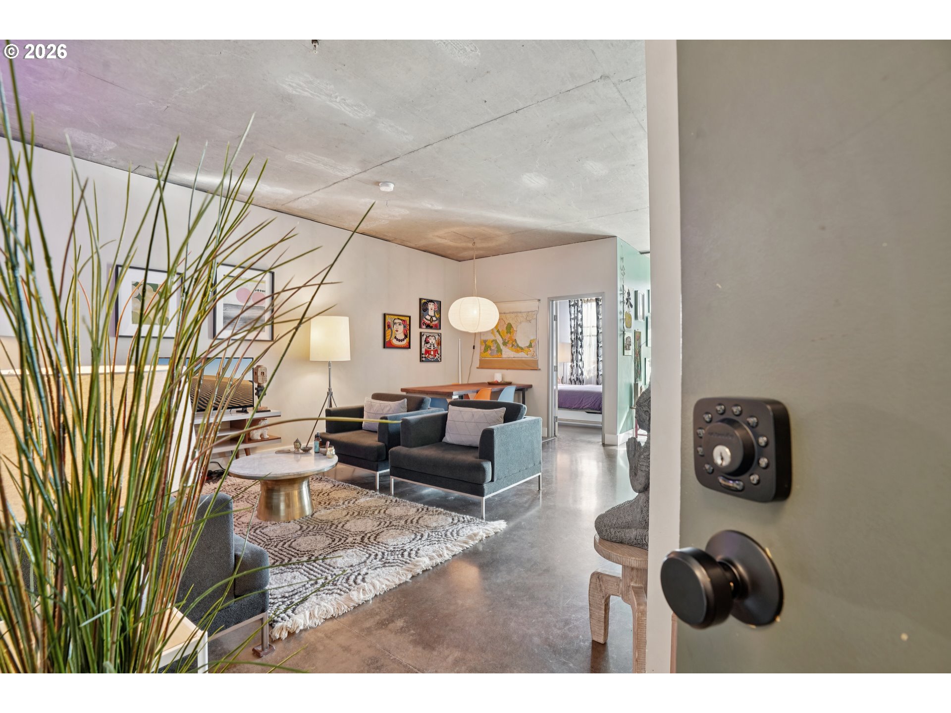 Photo #5: 210484605 Listing: Photo #5