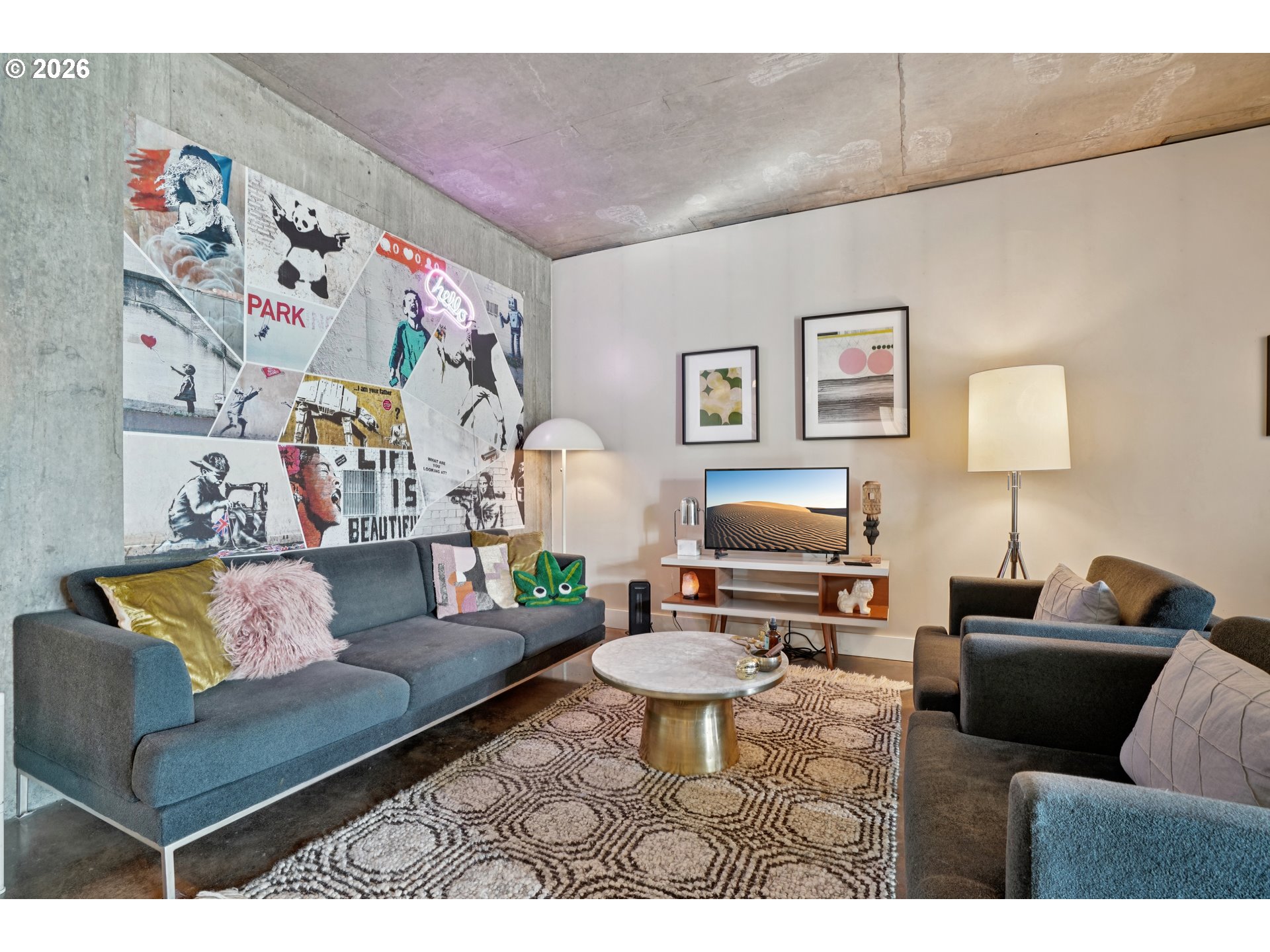 Photo #6: 210484605 Listing: Photo #6