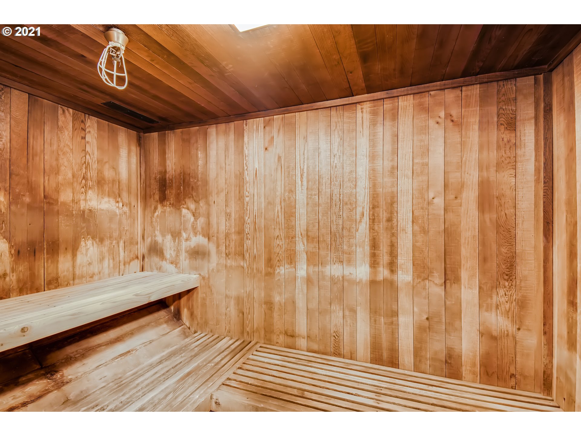 Photo #2: 21050928 Listing 