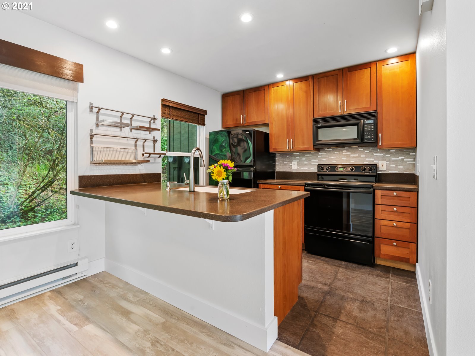MLS: 21052647 Condo For Sale