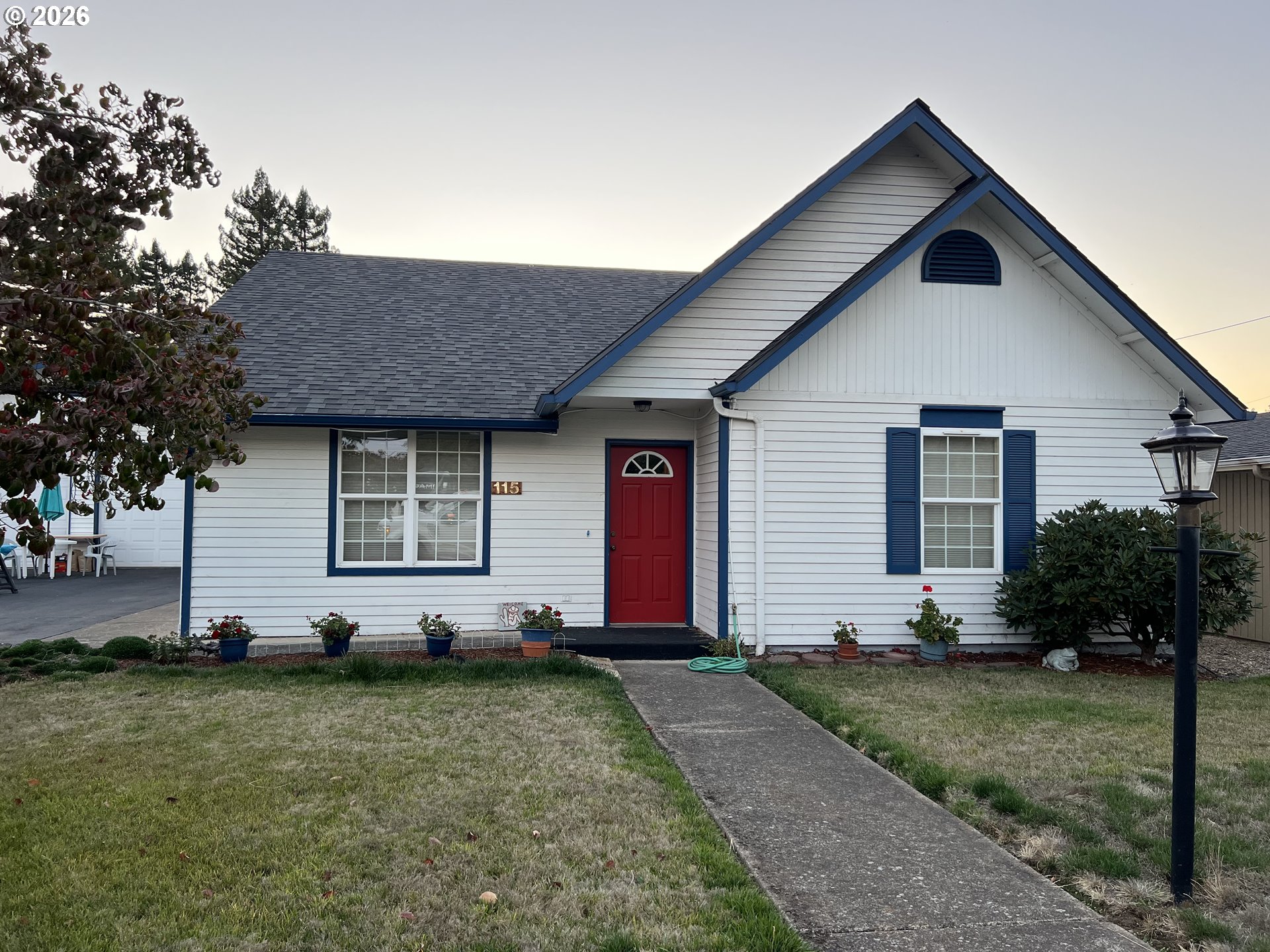 115 S 3RD ST, Creswell, OR 97426, Creswell