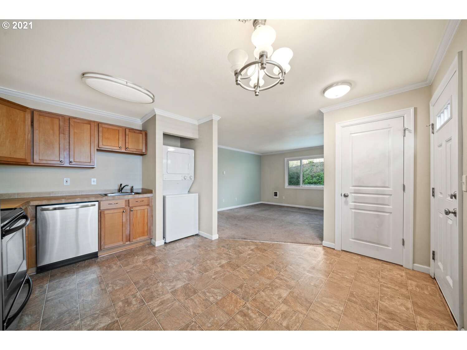 Photo #4: 21053654 Listing 