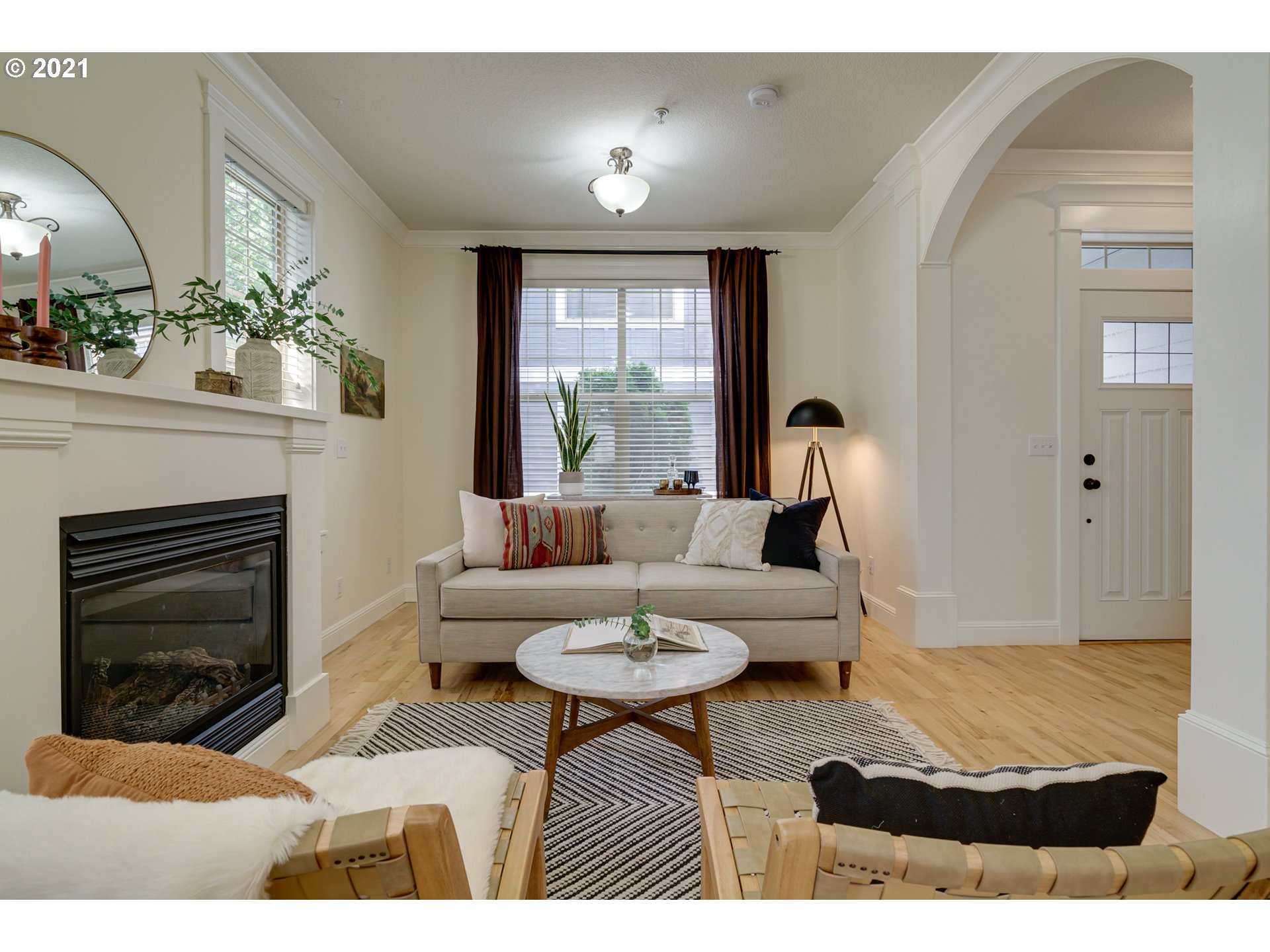 Photo #4: 21057483 Listing 