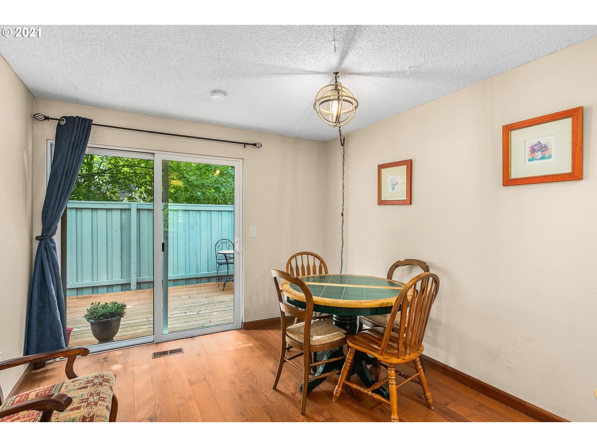 Photo #5: 21063111 Listing 