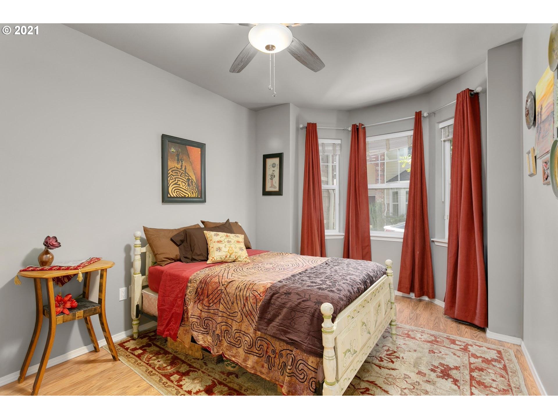 Photo #2: 21064406 Listing 