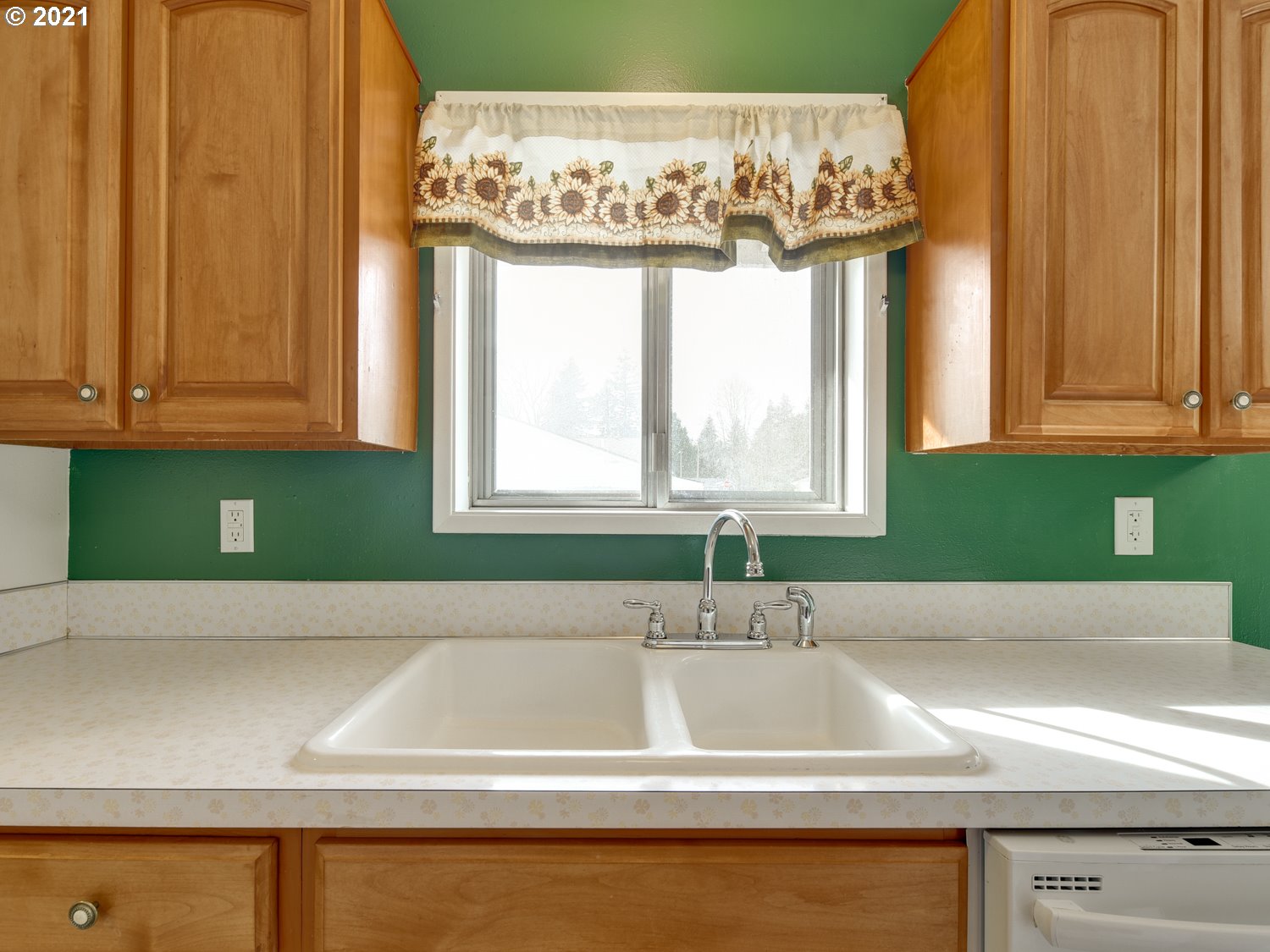 Photo #6: 21066461 Listing 
